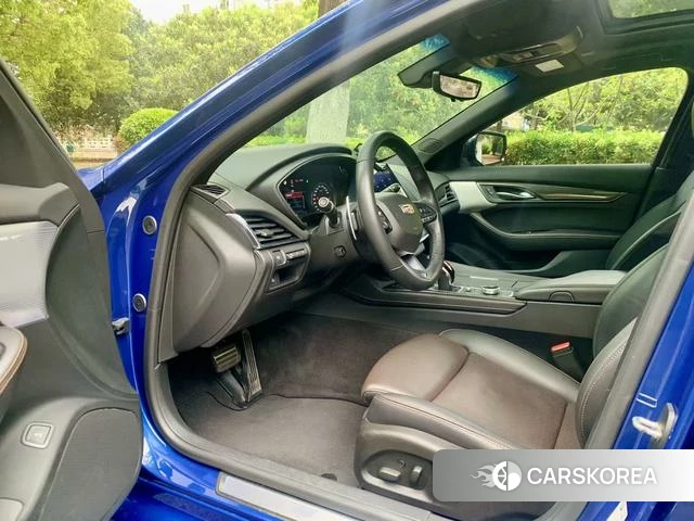 Cadillac CT5 id 4253919 из Китая 25
