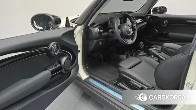 Mini Cooper id 4224206 из Кореи 31