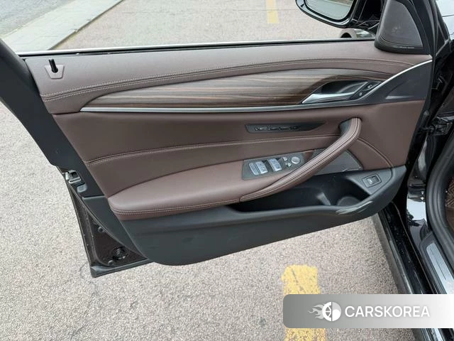 BMW 5 series id 4328470 из Китая 14