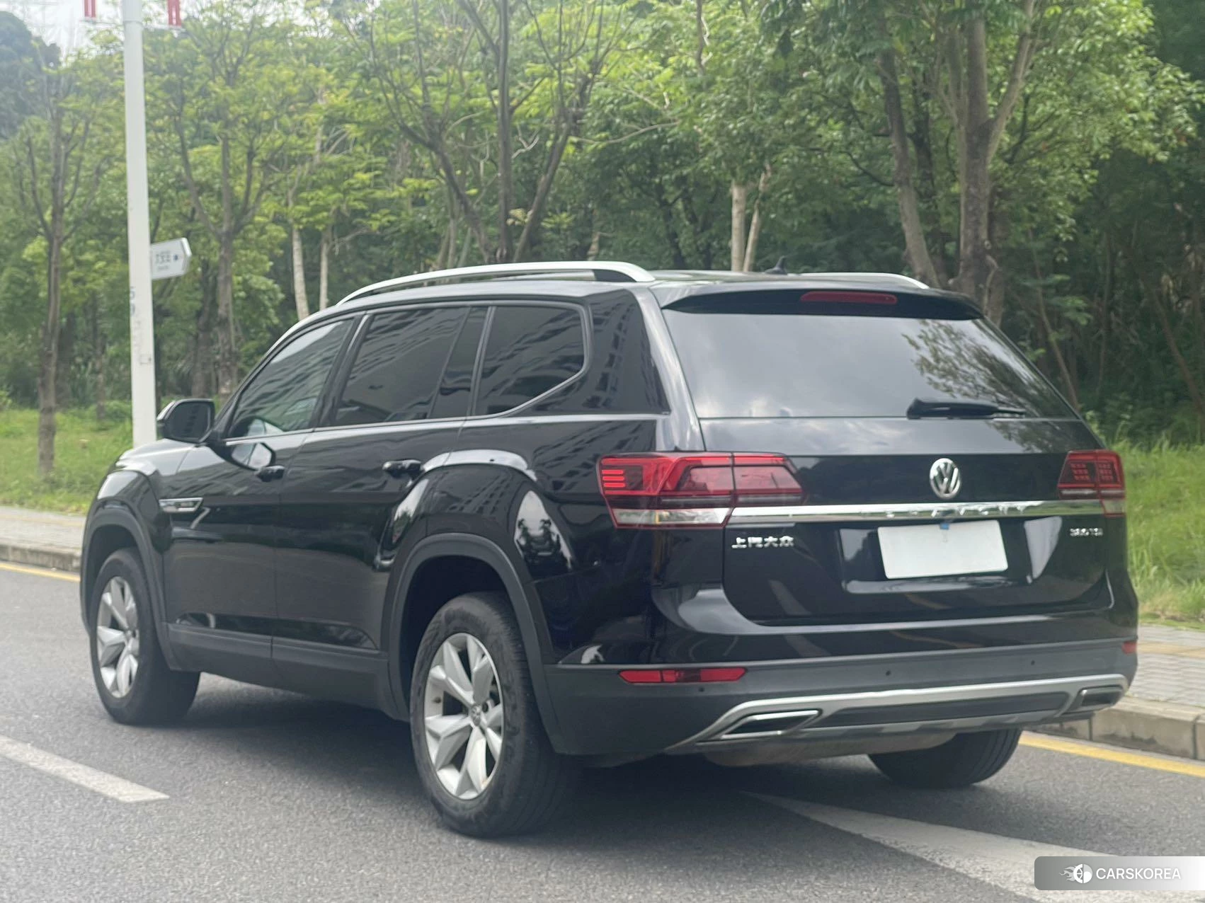 Volkswagen Tourang id 4440482 из Китая 18