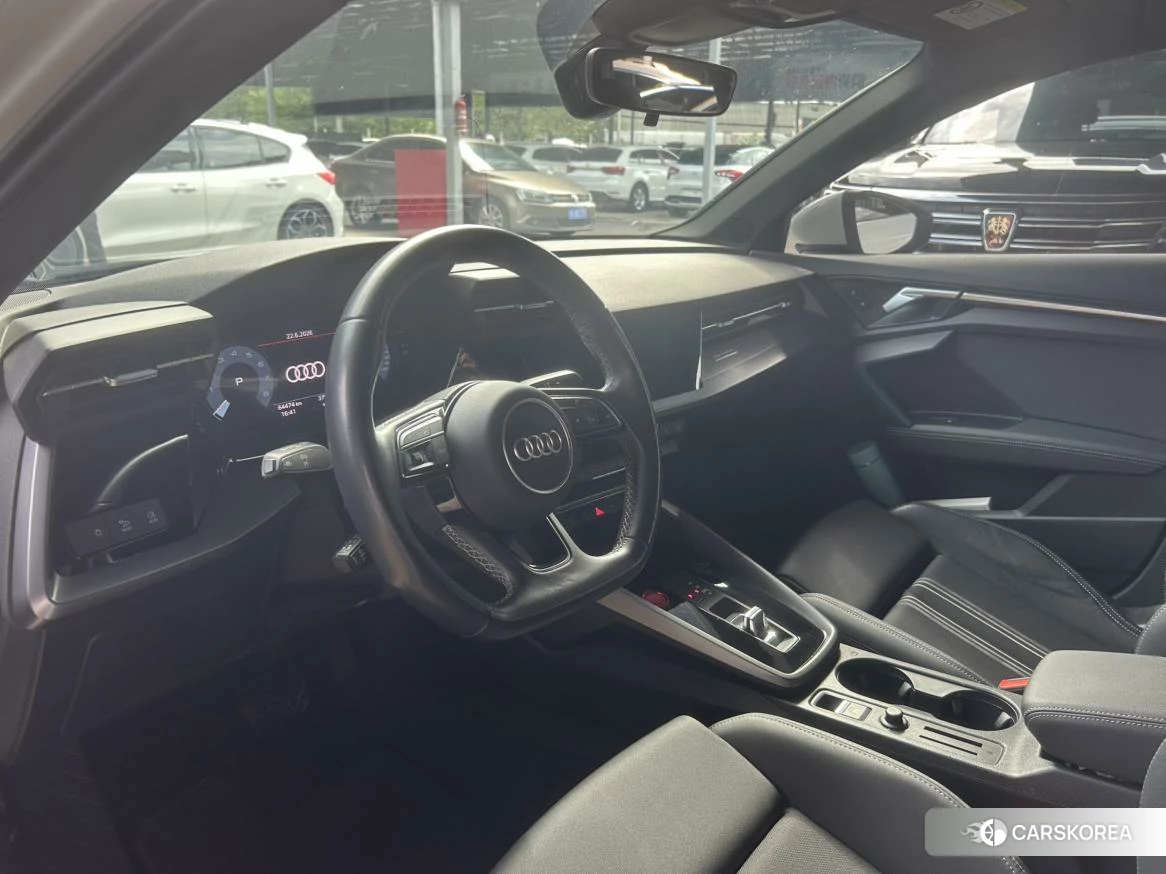 Audi A3 id 4487337 из Китая 18