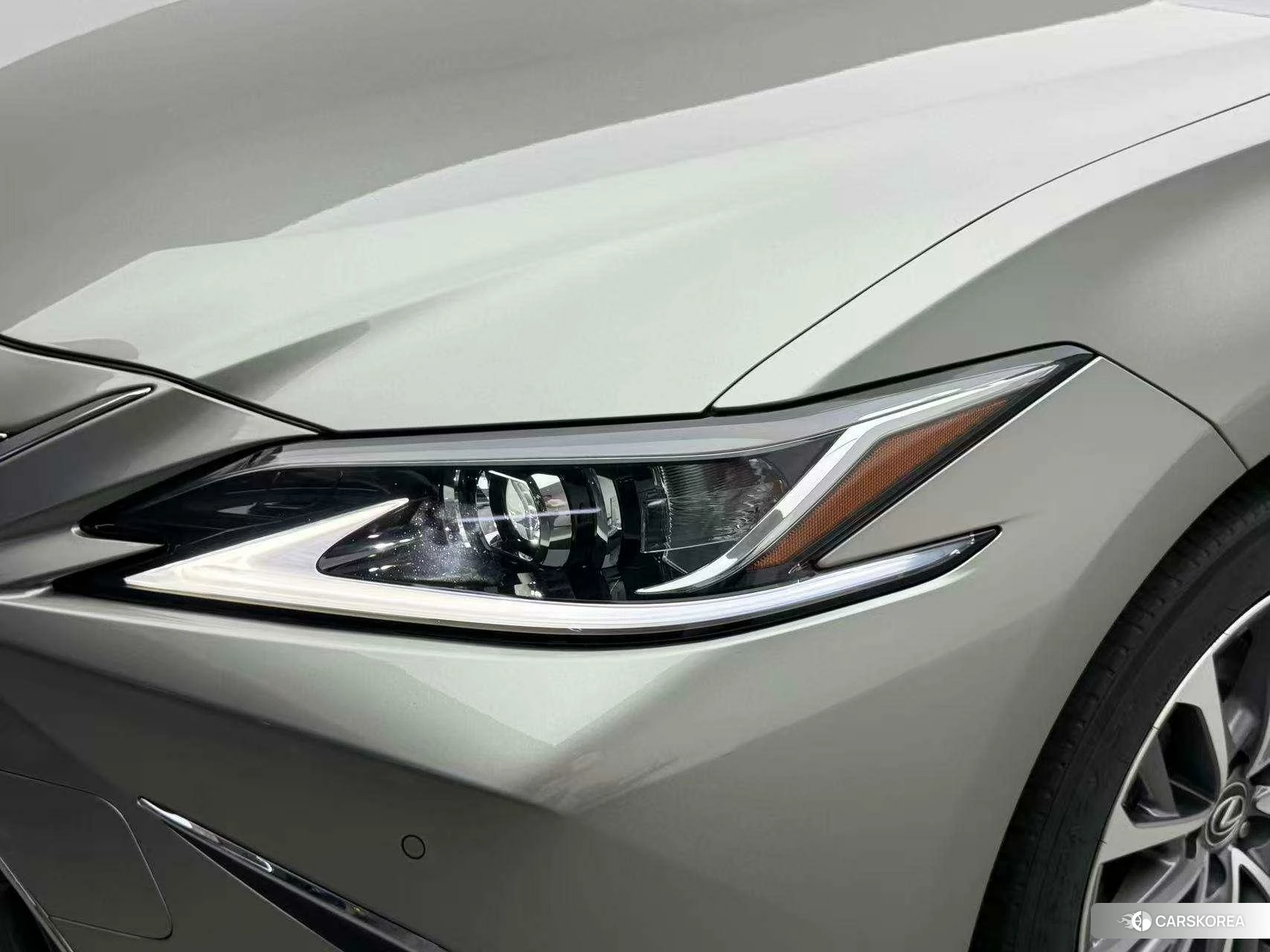 Lexus ES id 4455755 из Китая 15