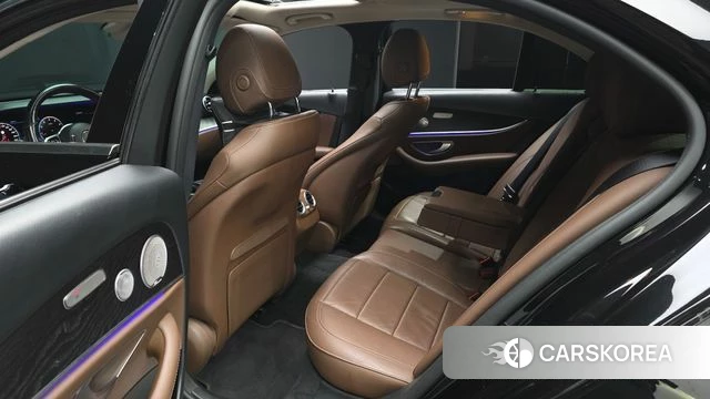 Mercedes-Benz E-Class W213 id 4732219 из Кореи 38