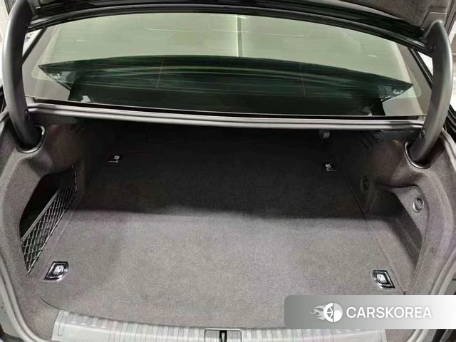Audi A6L PHEV id 4291156 из Китая 17