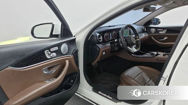 Mercedes-Benz E-Class W213 id 4775849 из Кореи 41