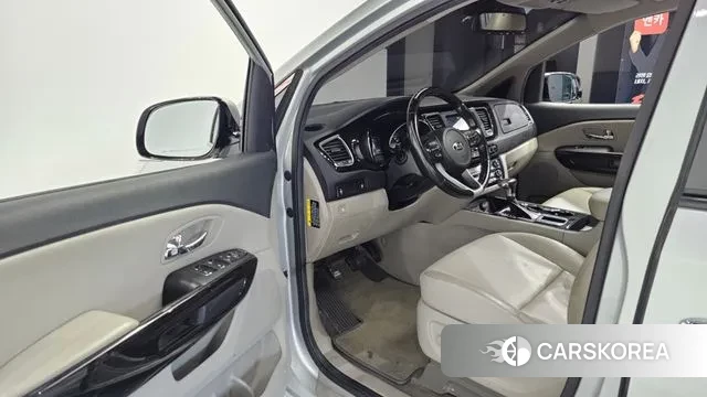 Kia The New Carnival id 3302976 из Кореи 20