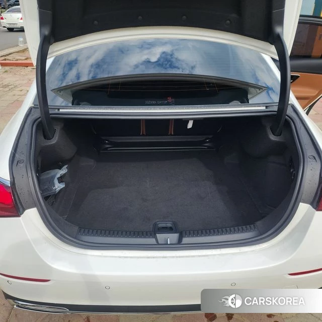 Mercedes-Benz E-Class W214 id 4680058 из Кореи 20