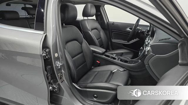 Mercedes-Benz GLA-Class X156 id 3853582 из Кореи 20