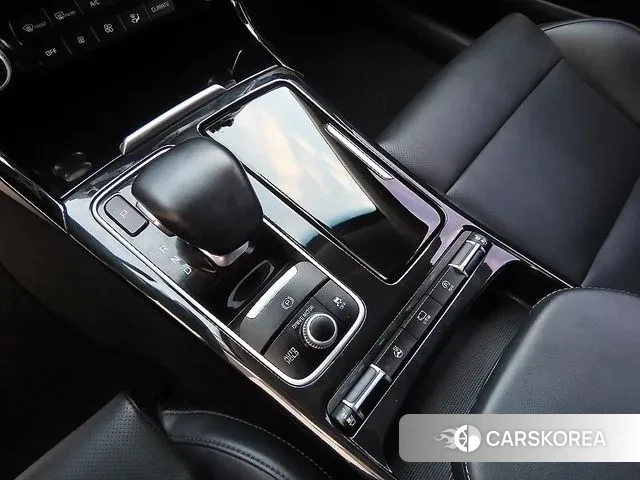 Kia Stinger id 3464999 из Кореи 20