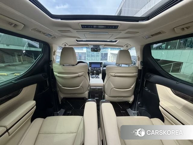 Toyota Elfa id 4290995 из Китая 15