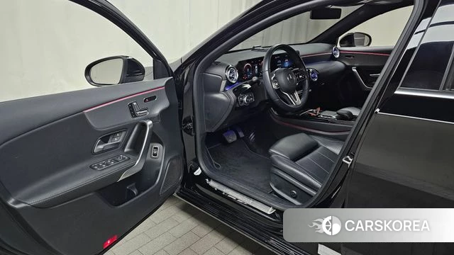 Mercedes-Benz A-Class W177 id 4284192 из Кореи 30