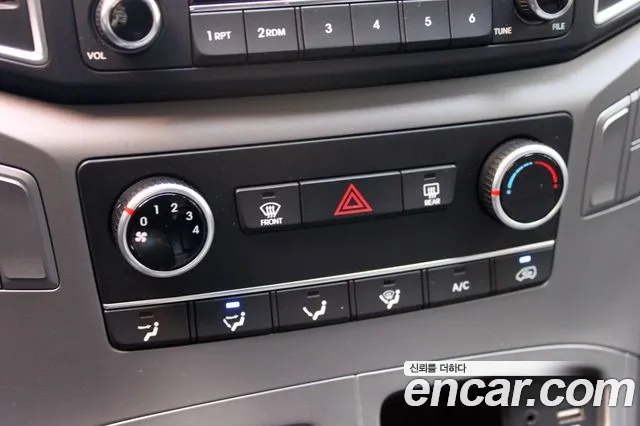 Hyundai The New Grand Starex id 2534101 из Кореи 18