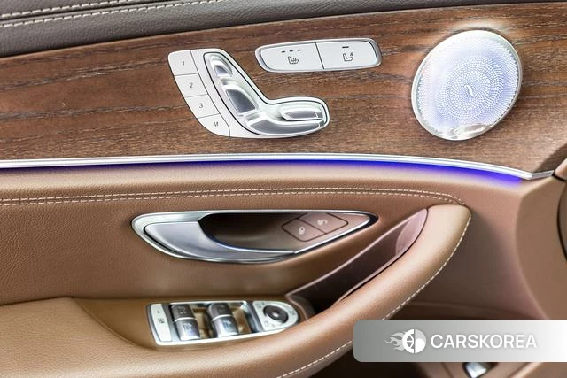 Mercedes-Benz E-class id 4254501 из Китая 26
