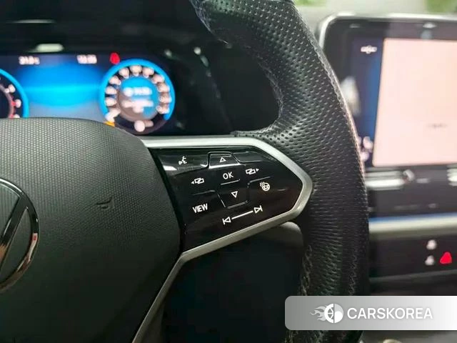 Volkswagen Tourang id 4321352 из Китая 22