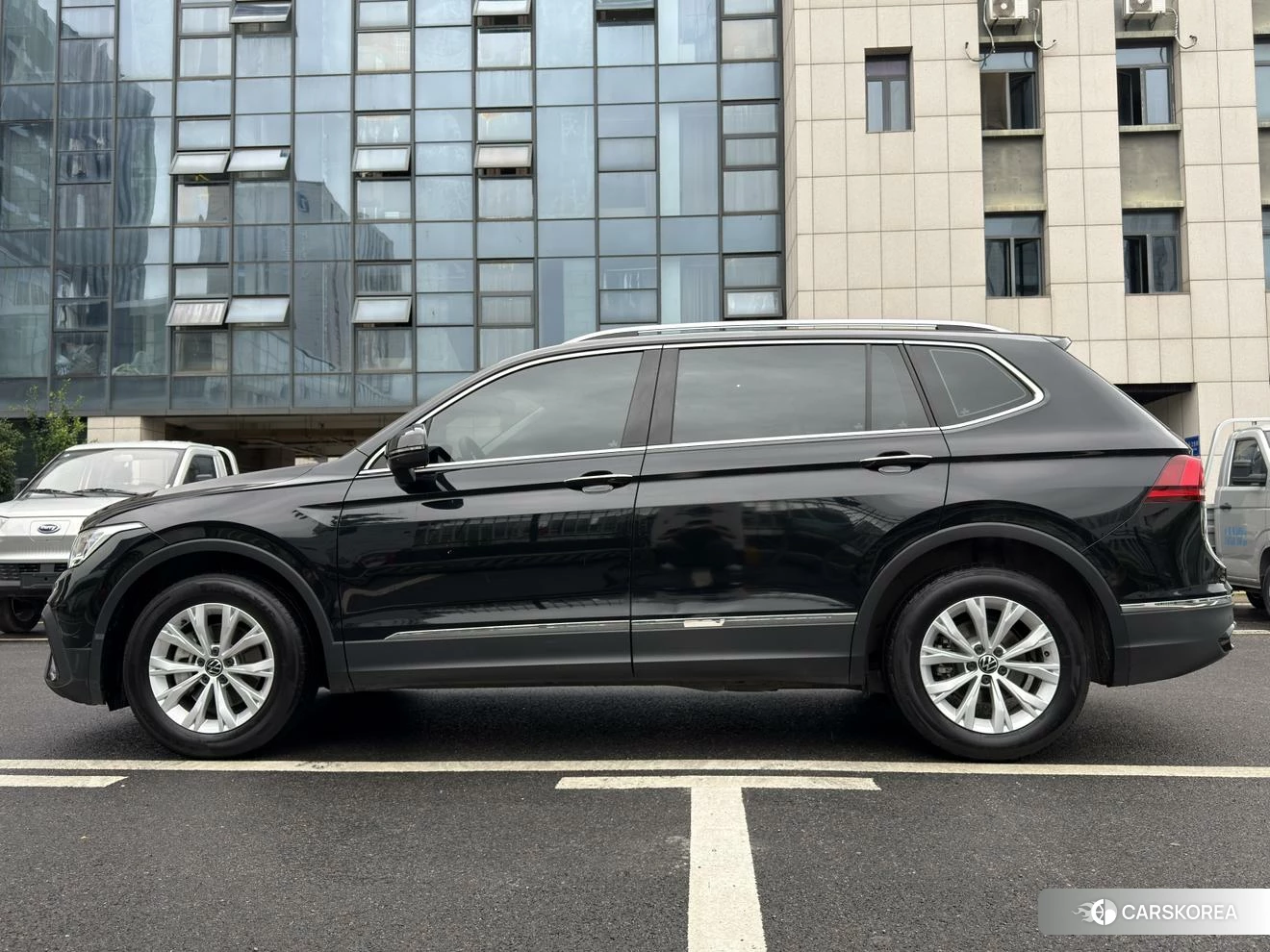 Volkswagen Tiguan L id 4492849 из Китая 15