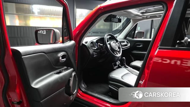 Jeep Renegade id 4637179 из Кореи 20