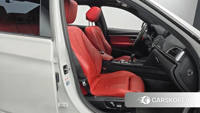 BMW 3 Series (F30) id 3692830 из Кореи 20