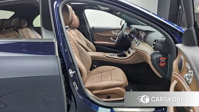 Mercedes-Benz E-Class W213 id 2970185 из Кореи 20