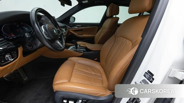 BMW 5 Series (G30) id 3866411 из Кореи 20