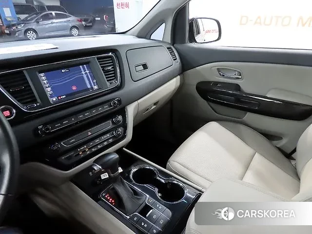 Kia The New Carnival id 2981364 из Кореи 20