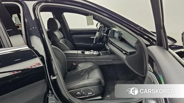 Genesis G90 (RS4) id 3550692 из Кореи 20