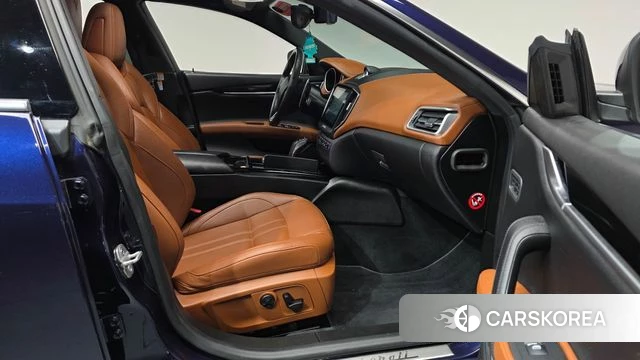 Maserati Ghibli id 3924482 из Кореи 20