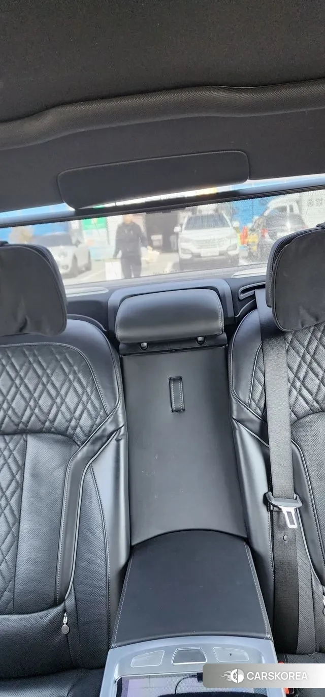 BMW 7 Series (G11) id 3060778 из Кореи 11