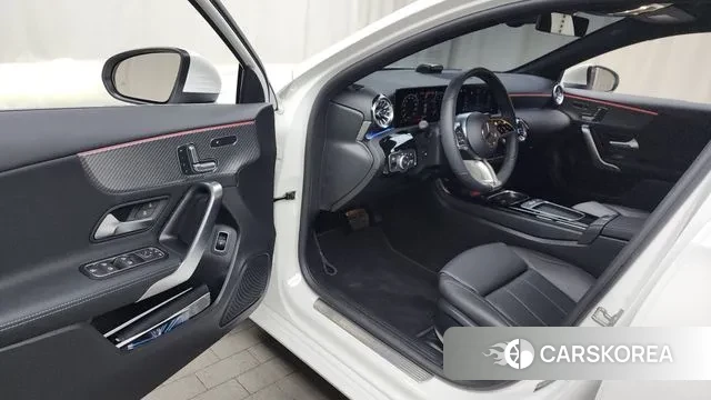 Mercedes-Benz A-Class W177 id 3576326 из Кореи 20