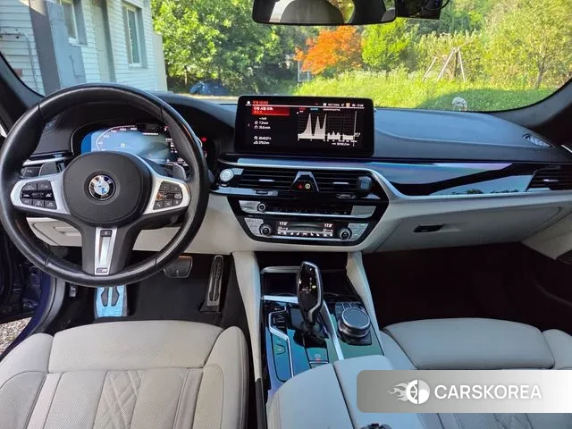 BMW 5 Series (G30) id 2979819 из Кореи 15