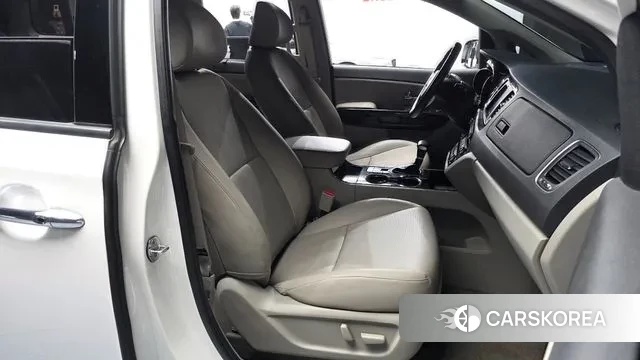 Kia The New Carnival id 3760950 из Кореи 20