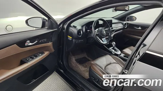 Kia Come New K3 id 2490115 из Кореи 20