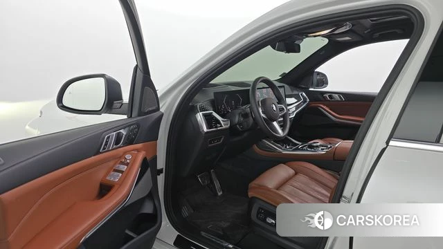 BMW X7 (G07) id 4584366 из Кореи 35