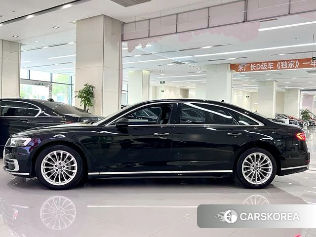Audi A8 id 4242371 из Китая 10