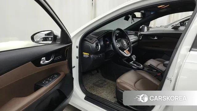 Kia Come New K3 id 3753392 из Кореи 20