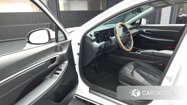 Hyundai Sonata D Edge (DN8) id 4201381 из Кореи 34