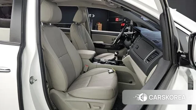 Kia The New Carnival id 3676870 из Кореи 20