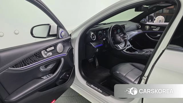 Mercedes-Benz E-Class W213 id 4370461 из Кореи 20