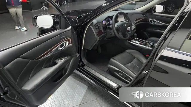 Infiniti Q70 id 3536222 из Кореи 20