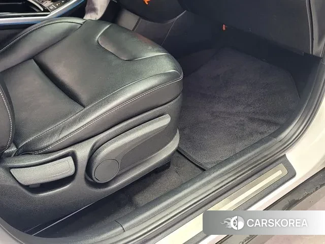 Kia Niro EV id 3772388 из Кореи 20