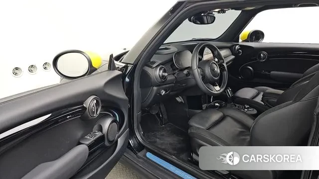 Mini Cooper Electric id 3148039 из Кореи 20