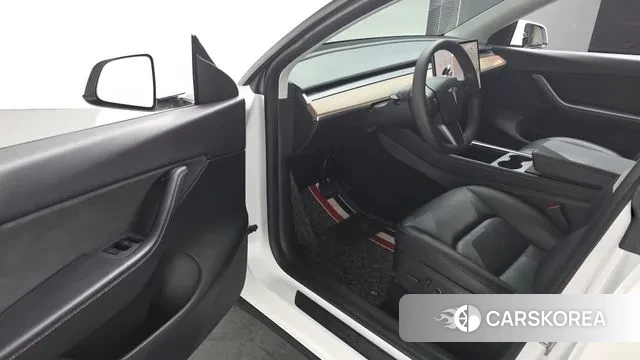 Tesla Model Y id 3012650 из Кореи 20