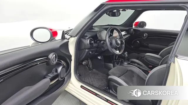 Mini Cooper S id 3572471 из Кореи 20