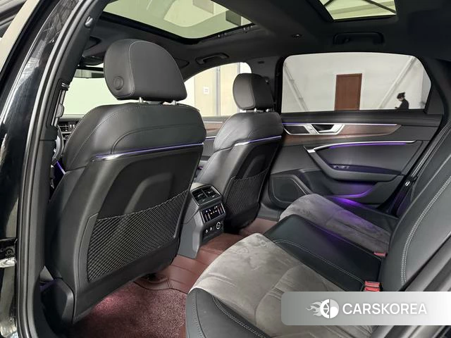 Audi A6L id 4263310 из Китая 12