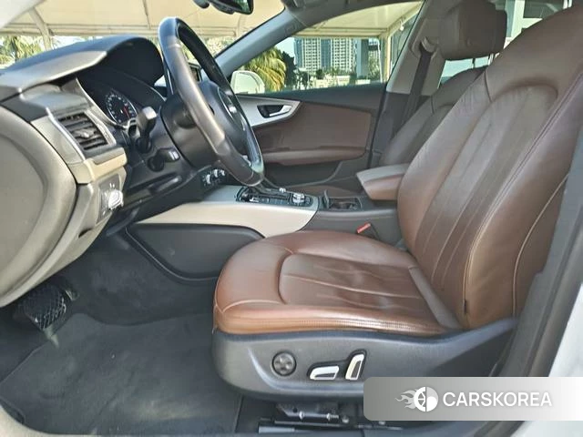 Audi A7 id 3888939 из Китая 16