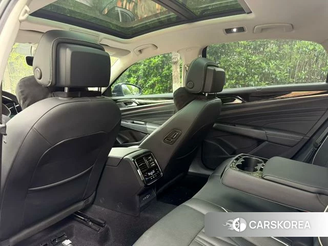Volkswagen Passat id 4264684 из Китая 10