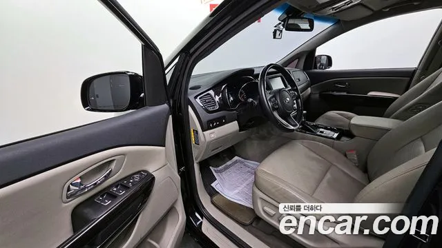 Kia The New Carnival id 2483923 из Кореи 20