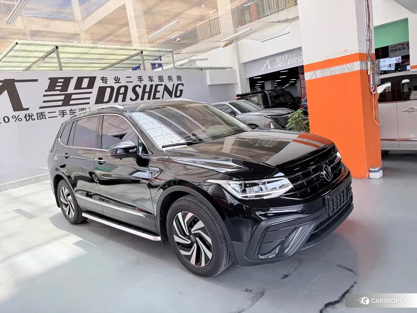 Volkswagen Tiguan L id 4628145 из Китая 12