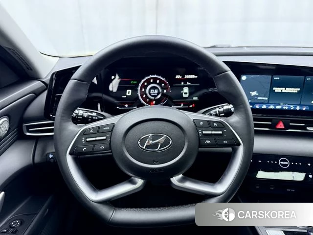 Hyundai Elantra id 4262130 из Китая 15