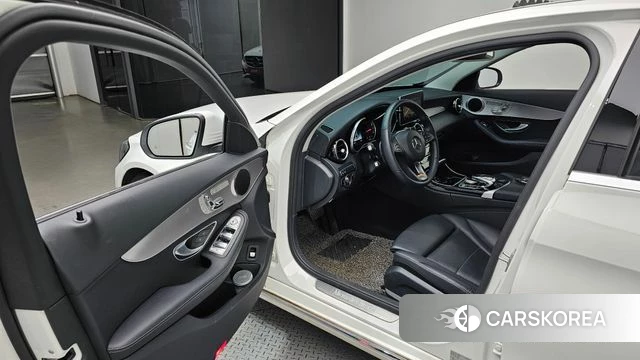 Mercedes-Benz C-Class W205 id 4425030 из Кореи 31