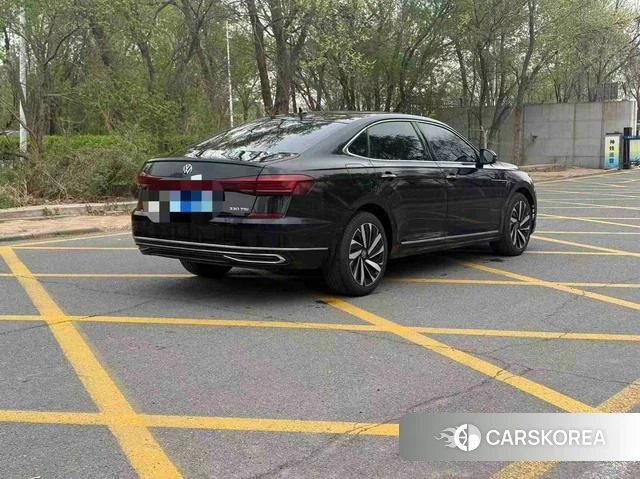 Volkswagen Passat id 4271972 из Китая 10